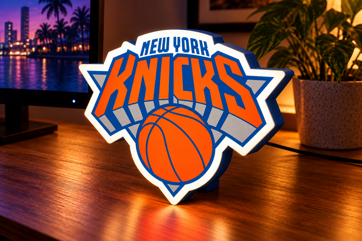 New York Knicks illuminated NBA lightbox on desk